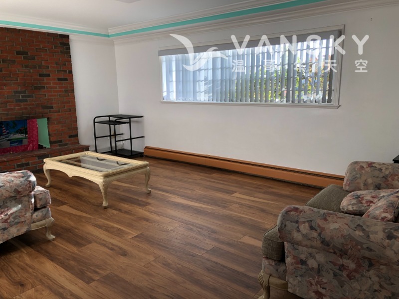 230312125518_Living room.JPEG